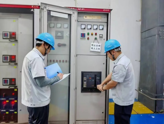 强企·建功|哈尔滨bv伟德国际体育官方网站：育人才薪火相传 师带徒共促发展