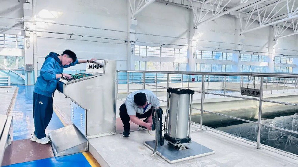 国庆我在岗 水务争先锋｜坚守！保障城市安澜 护航“万家清泉”