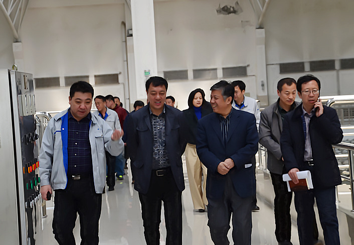 哈尔滨市水务局副局长黄明到磨盘山净水厂调研