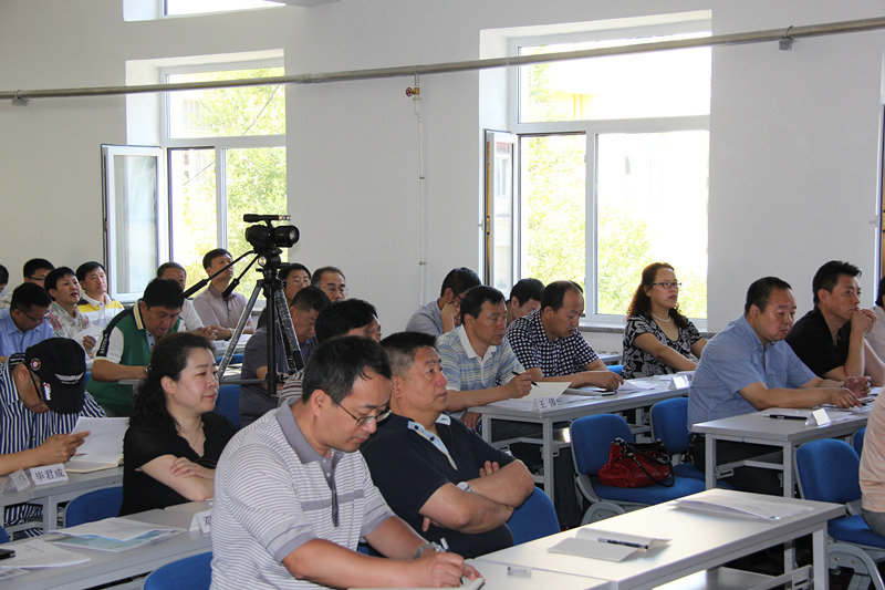 集团公司举办2014年办公自动化（OA)系统培训班
